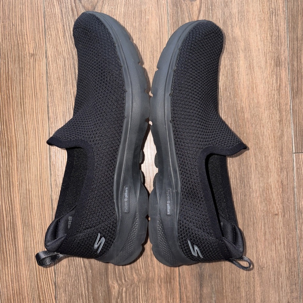 Skechers Shoes Women's Size 8.5 Black Go Walk Hands Free Slip On Walking Comfort - Picture 6 of 12